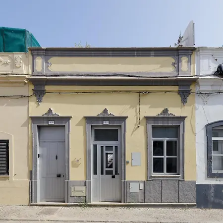 Casa Da Oliveira * Olhão